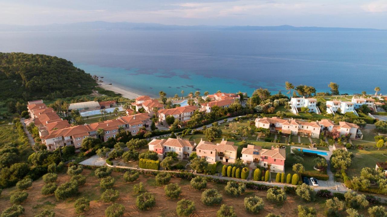 Rastoni Fabienne Shared Pool Maisonette, Afitos Exteriér fotografie