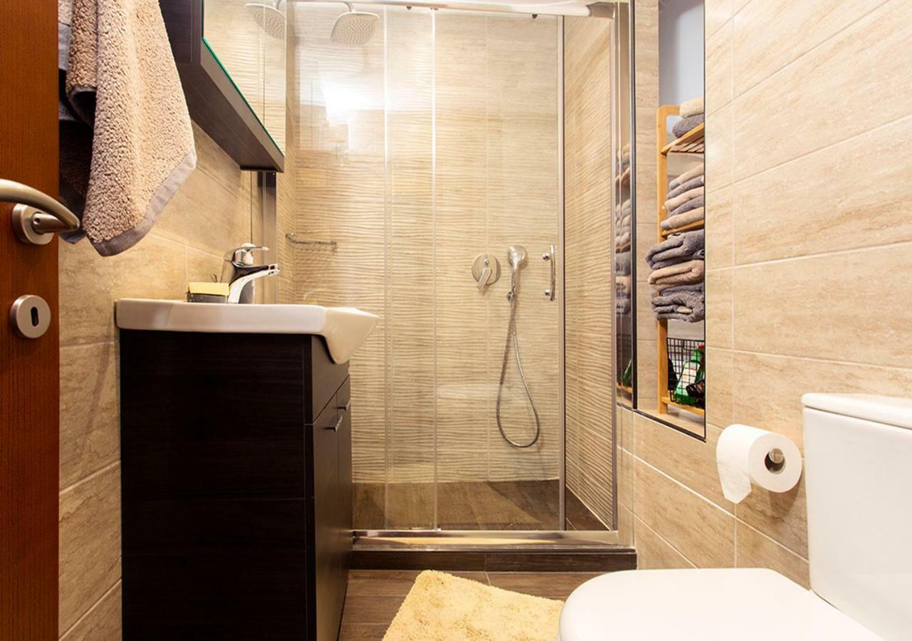 Rastoni Fabienne Shared Pool Maisonette, Afitos Exteriér fotografie