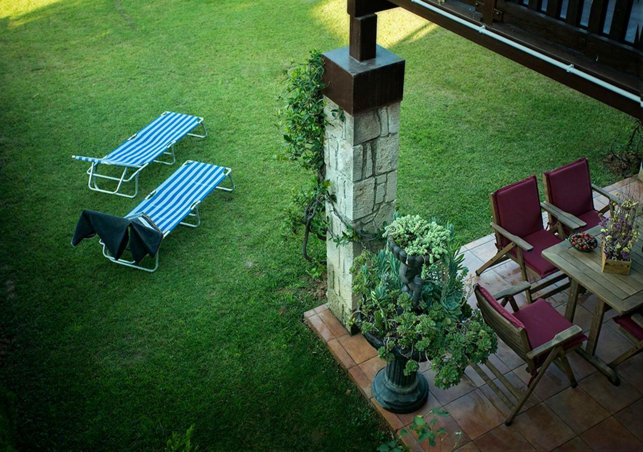 Rastoni Fabienne Shared Pool Maisonette, Afitos Exteriér fotografie
